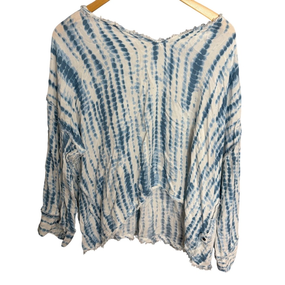 Seven7 Tie Dye Blouse Womens‎ XL Blue White Excellent Frayed Hem Long Sleeve Top